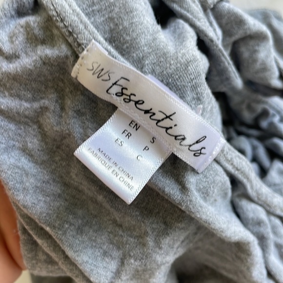 Grey cropped t-shirt - Picture 3 of 3